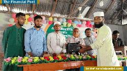 সুন্দরগঞ্জে এইচএসসি পরীক্ষার্থীদের মাঝে শিবিরের শিক্ষা উপকরণ বিতরণ