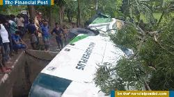 মাগুরায় বাস-ভ্যান সংঘর্ষে নিহত ২, আহত ১৫