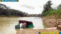নালিতাবাড়ীতে নদী থেকে অজ্ঞাত সিএনজি উদ্ধার