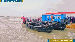 দুর্যোগপূর্ণ আবহাওয়ায় হাতিয়ার সাথে নৌ-যোগাযোগ বন্ধ