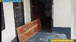 কালীগঞ্জে সরকারি অফিসে বেসরকারি কাজ