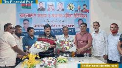 সড়ক ও জনপথ শ্রমিক ইউনিয়ন কেন্দ্রীয় নেতৃবৃন্দের সাথে ফেনী জেলা কমিটির মত বিনিময়