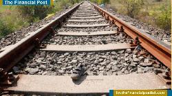 জয়পুরহাটে ট্রেনে কাটা পড়ে যুবকের মৃত্যু