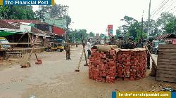 থমথমে খাগড়াছড়ি, ১৪৪ ধারার মধ্যেই জুম্ম ছাত্র-জনতার সড়ক অবরোধ