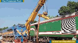 ভাঙ্গুড়ায় ট্রেন লাইনচ্যুত, সাড়ে ছয় ঘণ্টা পর চলাচল স্বাভাবিক