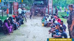 টেকনাফে বিজিবির অভিযানে ১৭১ রোহিঙ্গা আটক, মাঝিদের জিম্মায় হস্তান্তর