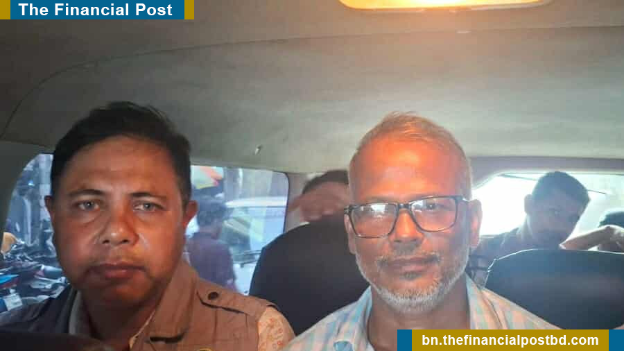 মতলব উত্তর উপজেলার সাবেক চেয়ারম্যান মানিক দর্জি ঢাকায় গ্রেফতার।