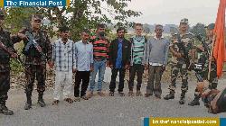 নাকুগাঁও স্থলবন্দর দিয়ে কুড়িগ্রামের ৬ মৎস্যজীবীকে হস্তান্তর করেছে বিএসএফ