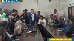 সুন্দরগঞ্জে সরকারি কলেজের শিক্ষকদের সঙ্গে বিএনপির প্রার্থীর মতবিনিময়