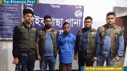 পাইকগাছায় ডিবির অভিযানে ইয়াবাসহ আটক- ১
