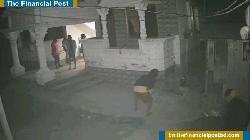 মুন্সীগঞ্জে প্রবাসীর বাড়িতে ককটেল ফাটিয়ে ৫০ লাখ টাকার মালামাল লুট