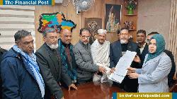 বগুড়া-৩ আসনে বিএনপি প্রার্থীর মনোনয়নপত্র সংগ্রহ