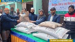 আদমদীঘিতে ১১৫০জন কৃষক পেলেন বিনামুল্যে ধানবীজ ও সার