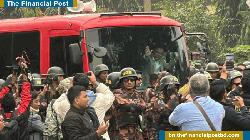 বিমানবন্দর ত্যাগ করলেন তারেক রহমান