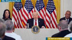 গ্রিনল্যান্ড দখলের বিরোধিতা করলেই শুল্ক আরোপ : ট্রাম্প