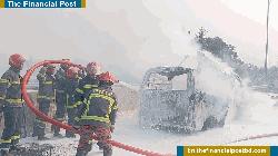 মুন্সীগঞ্জের ঢাকা-মাওয়া এক্সপ্রেসওয়েতে চলন্ত অ্যাম্বুলেন্সে আগুন