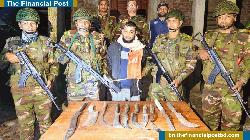 কাউখালীতে যৌথ বাহিনীর অভিযানে মাদক ব্যবসায়ী গ্রেপ্তার