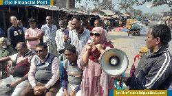 মান্দায় কৃষক দলের উদ্যোগে উঠান বৈঠক ও পথসভা