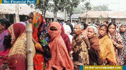 নীলফামারী-১ আসনে ভোটারদের দীর্ঘ লাইন