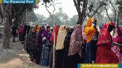 মান্দায় শান্তিপূর্ণ ও উৎসবমুখর পরিবেশে ভোটগ্রহণ