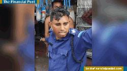 কাগজপত্র দেখতে চাওয়ায় ট্রাফিক সার্জেন্টকে মেরে রক্তাক্ত করলেন ট্রাকচালক