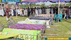 জানাজা শেষে একই পরিবারের ৯ সদস্যের দাফন সম্পন্ন