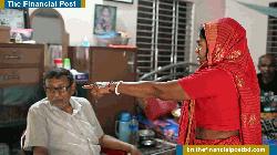 ডাকাতি করতে না পেরে দুই লাখ টাকা চাঁদা দাবি