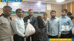 ঈদ উপলক্ষে মোল্লাহাটে মধুমতি বিদ্যুৎ কেন্দ্রের ত্রাণ বিতরণ