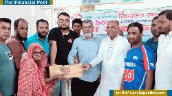 আদমদীঘিতে দুস্থ্যদের মাঝে ঈদ সামগ্রী বিতরণ