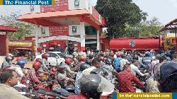 মোটরসাইকেলে তেল নিতে লাগবে ‘ফুয়েল কার্ড’