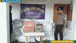 ব্রাহ্মণবাড়িয়ায় ট্রেন থেকে ৫৪ লাখ টাকার ভারতীয় শাড়ি জব্দ