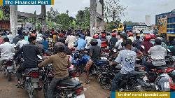 ঘোড়াঘাটে নওরিন ফিলিং স্টেশনের তেল নিয়ে ভেলকিবাজি