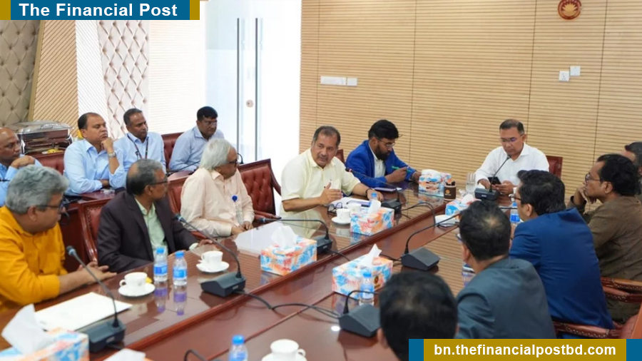 সরকারের তোষামোদ নয়, জনগণের সামনে সত্য তুলে ধরুন: প্রধানমন্ত্রী