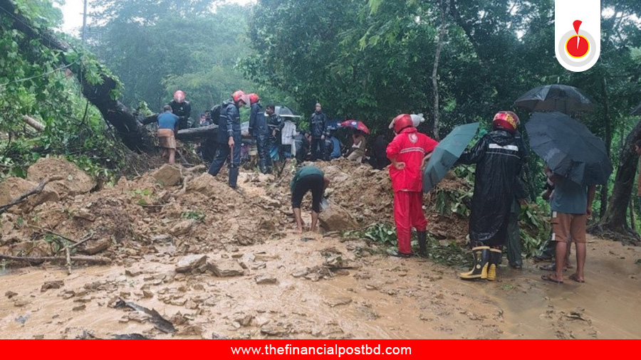 বান্দরবান ও কক্সবাজারে পাহাড়ধসে ৭ জনের মৃত্যু