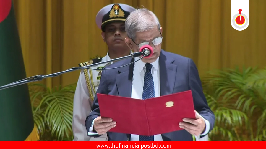 রাষ্ট্রপতি হিসেবে শপথ নিলেন মির্জা ফখরুল