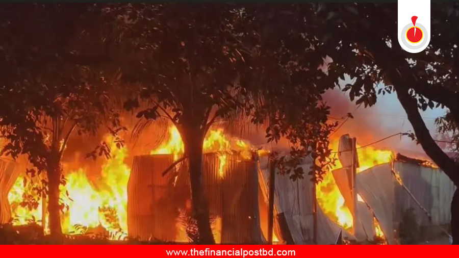 গাজীপুরে ঝুটের গোডাউনে ভয়াবহ আগুন
