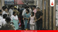 কলকাতায় দুর্গাপূজার মণ্ডপে পদপিষ্ট হয়ে নিহত ১৮, আহত ২৫